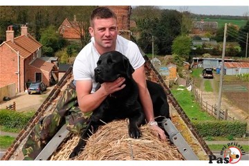 Mešanac Axel iz Velike Britanije